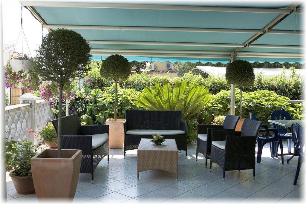 Hotel Ristorante Cavaliere Scario Exteriér fotografie